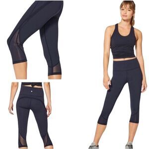 Lululemon Fresh In Mesh Leggings capri length in Midnight Navy size 8